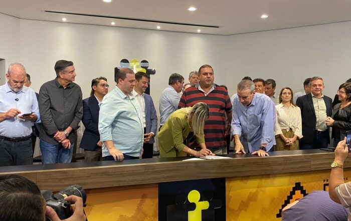 contrato para construção de moradia